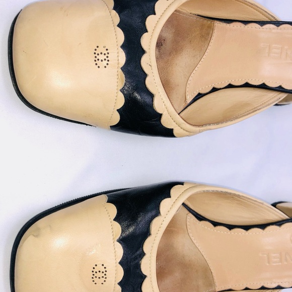 Chanel size 40.5 vintage Black and Tan Mules - Picture 11 of 13